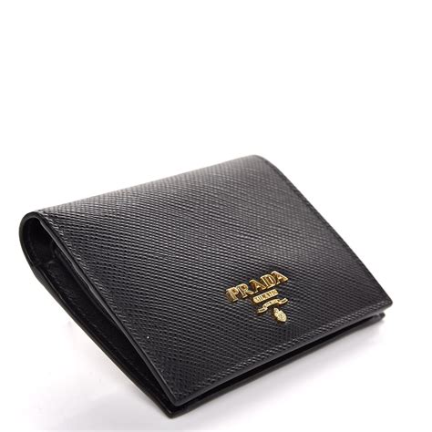 prada portafoglio saffiano wallet|prada saffiano wallet men's.